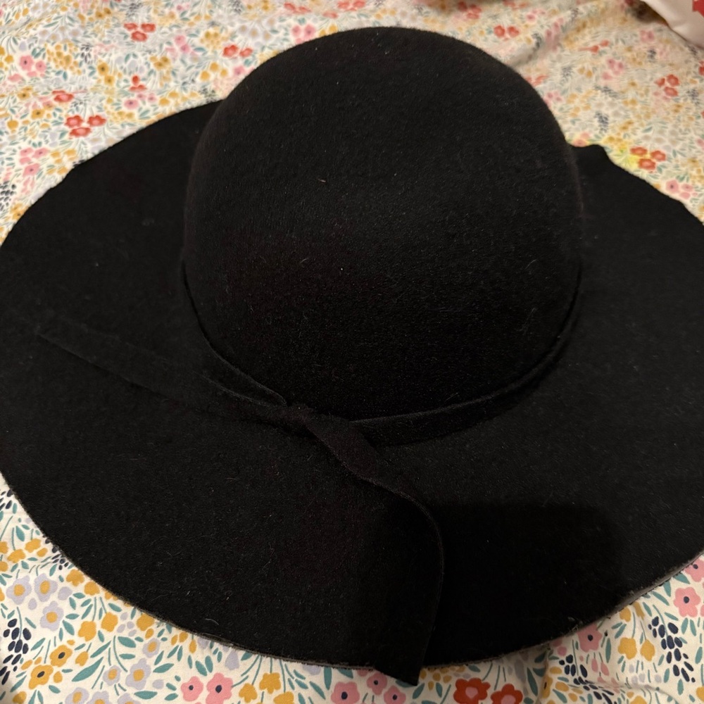 Black hat